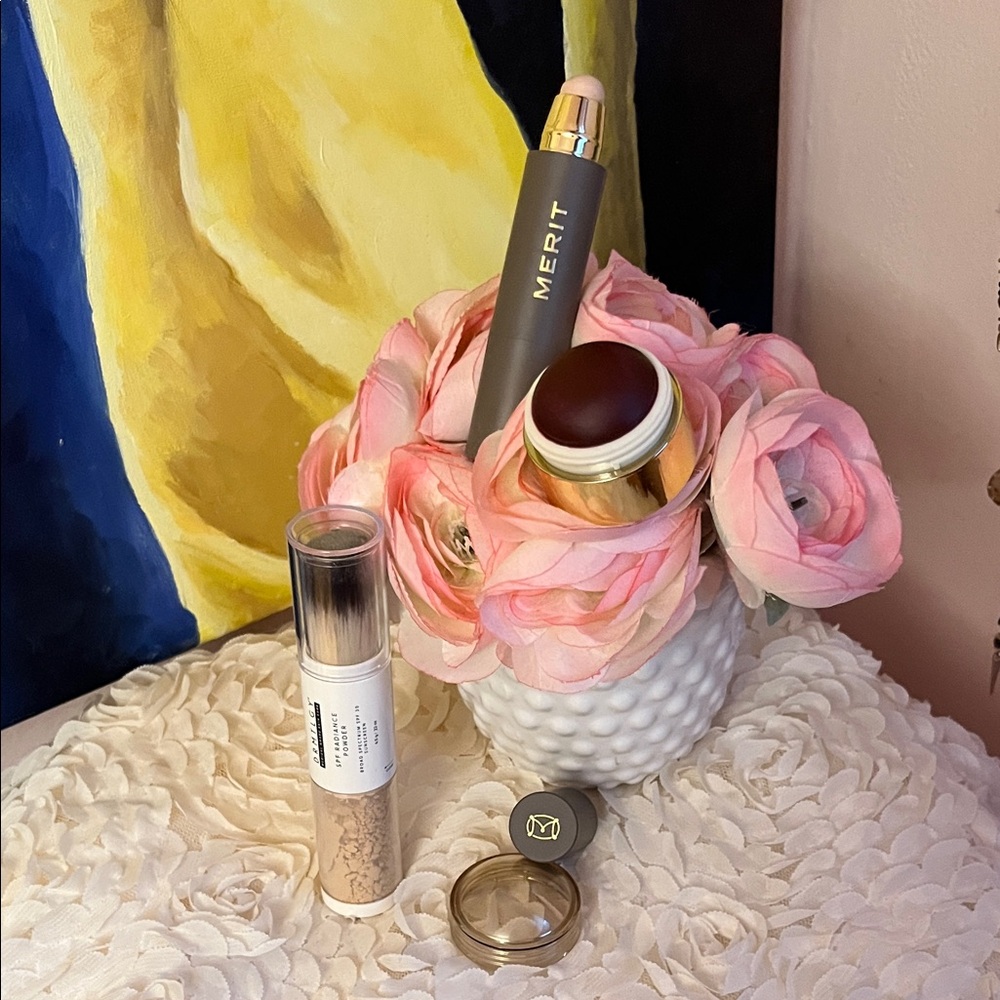 Three pc beauty set, Merit x 2, Drmtlgy x 1